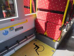 Une convention entre l'OTW et le CAWaB pour rendre plus accessibles les transports wallons pour les PMR